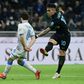 Inter beat Napoli in thriller to fire title warning shot