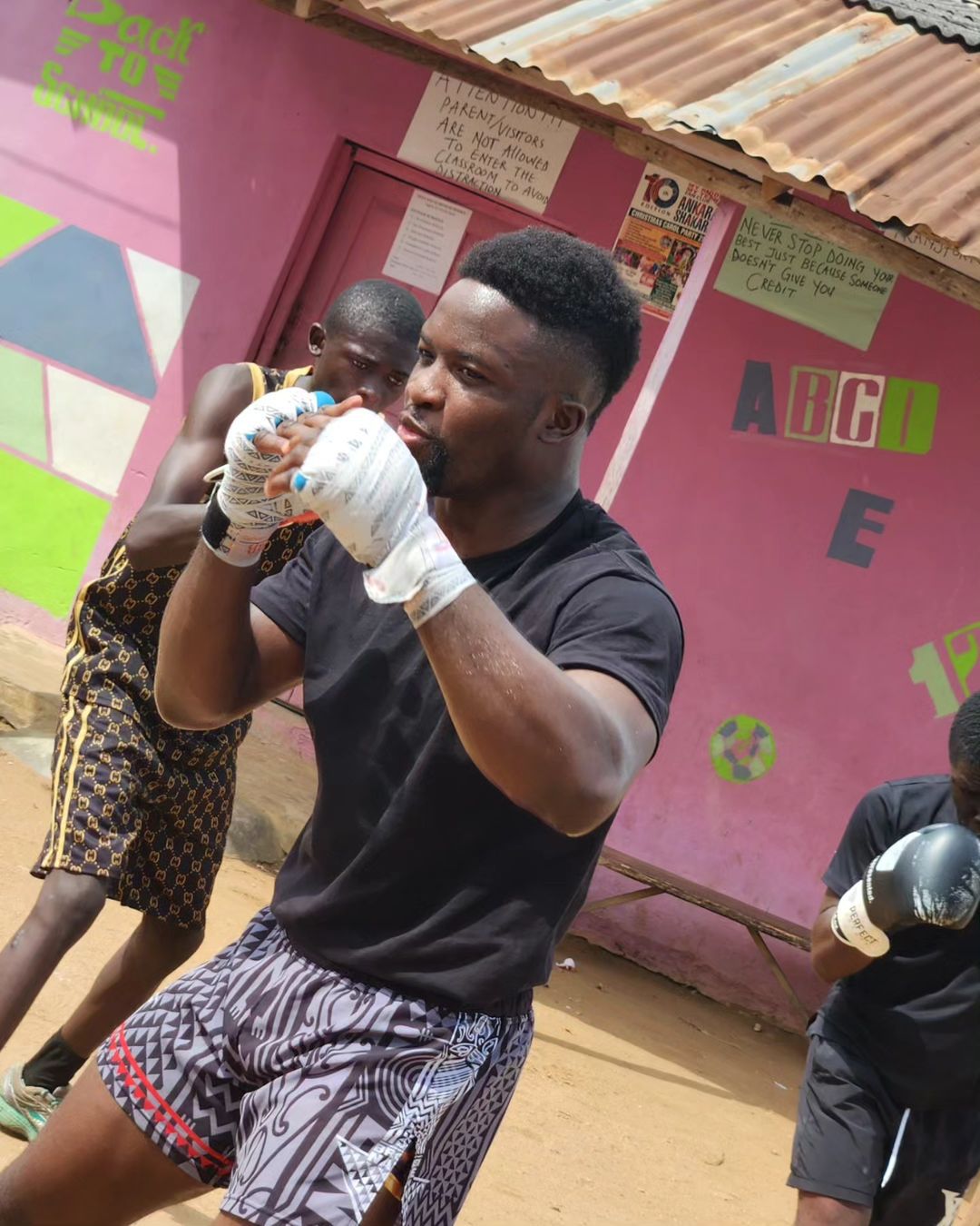 Sodiq Yusuff: Nigerian MMA Star Set For UFC 300 Against Diego Lopes ...