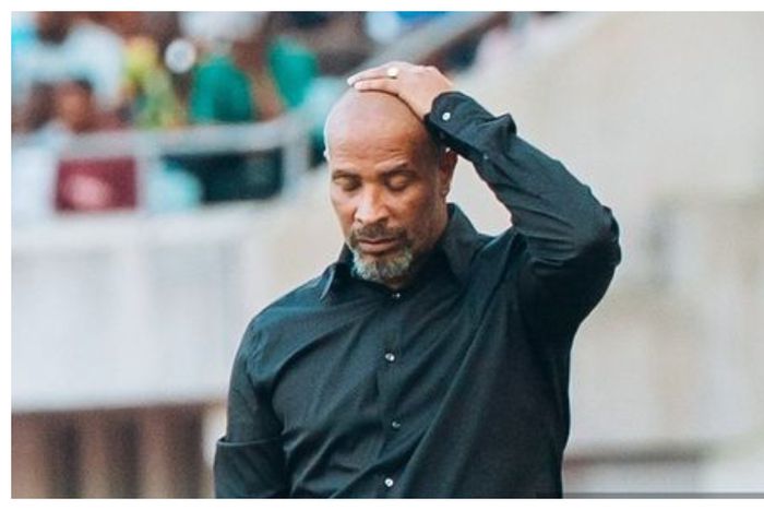 Super Eagles legend urges NFF to sack Chelle