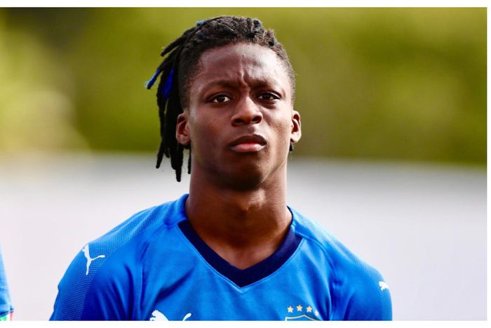 Obafemi Martins reveals the country his son will play