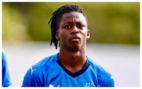 ‘So we will see’ - Super Eagles legend Obafemi Martins reveals the country his son will play