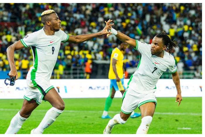 Osimhen tells Lookman to join him at Galatasaray