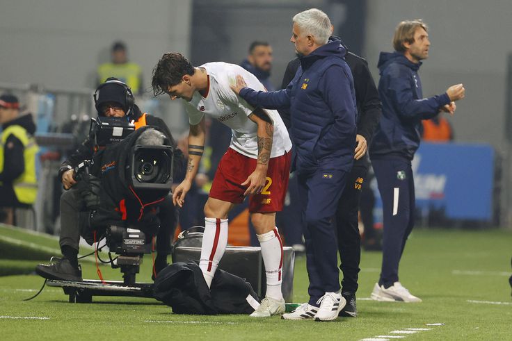 Sevilla join race to sign Roma’s Nicolo Zaniolo