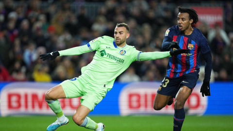 Barcelona grind-out a win against Getafe to extend league lead