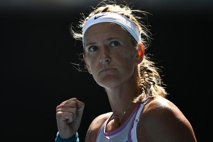 Victoria Azarenka holds off Zhu Lin to book her spot in the quarterfinals