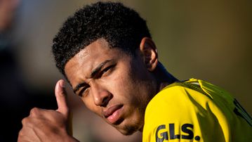 Dortmund manager urges Bellingham to stay