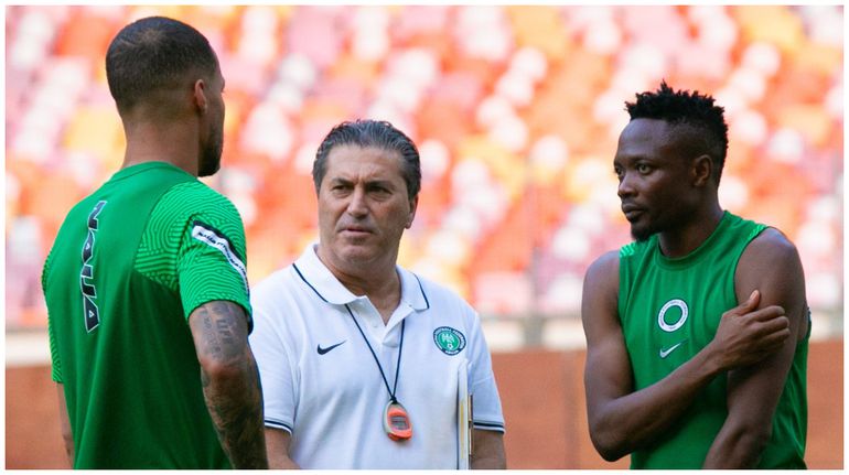 Super Eagles manager, Jose Peseiro, with his captains, William Troost-Ekong (left) and Ahmed Musa (right).
