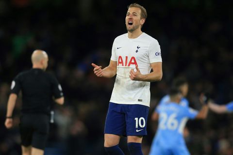 Spurs boss Conte says Kane fit to face Burnley