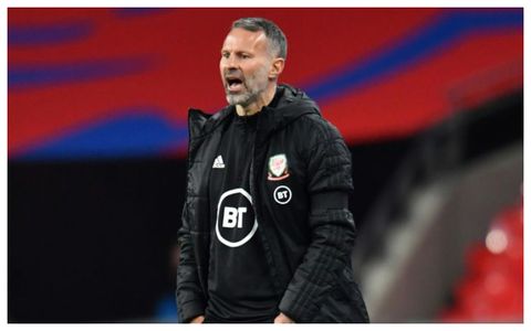 Ryan Giggs 'hopeful' of managerial return - Rules out taking one particular job