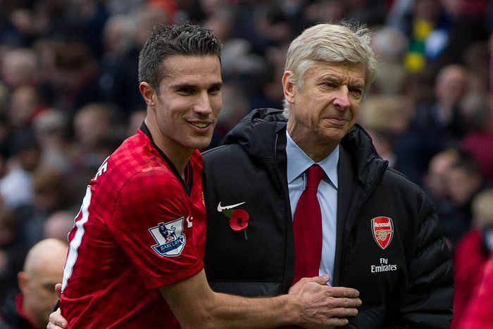 Manchester United. Arsenal. Feynoord. Robin Van Persie.  Arsene Wenger.