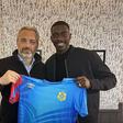 Former Manchester United defender Tuanzebe ditches England for Sebastien Desabre's DRC