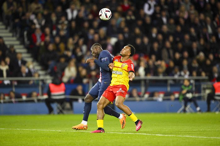 Monaco forward Lois Openda against PSG