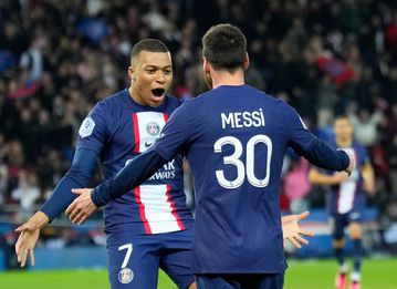 PSG forward Kylian Mbappe wants Messi stay despite Barcelona interest