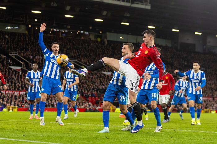 Brighton vs Manchester United in Premier League action
