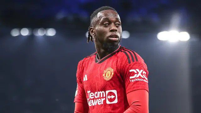 Manchester United's slide-tackle king Wan Bissaka close to joining ...