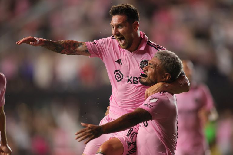 Pretty in pink: Lionel Messi scores last-gasp winner in Inter