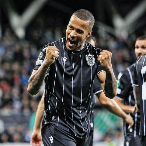 William Troost-Ekong celebrates for PAOK.