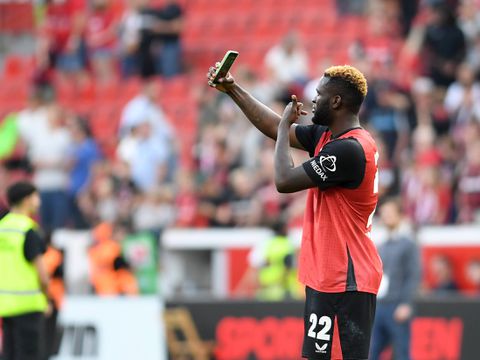 Victor Boniface with another celebration after his goal for Leverkusen.