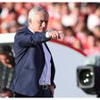 Mourinho gives inspirational speech to Benfica players