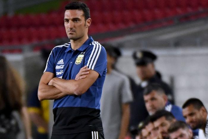 Scaloni hails 'unique' Argentina