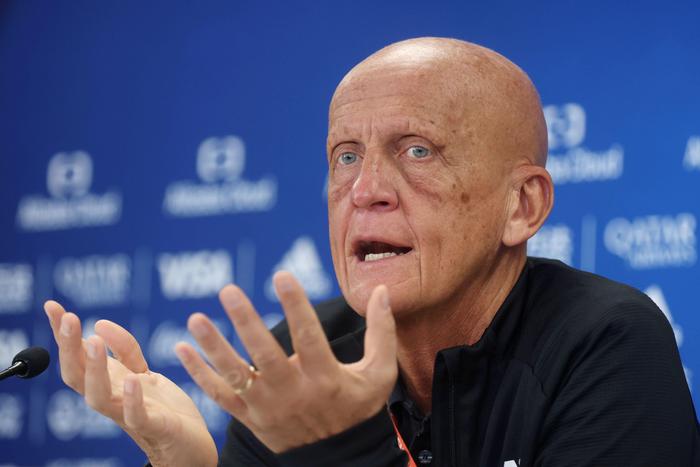 FIFA's chief refereeing officer defends World Cup match officials
