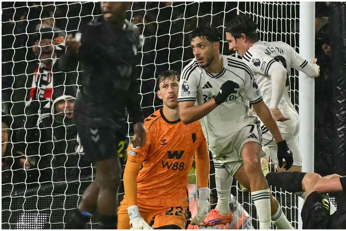 Iwobi & Bassey strike back: Super Eagles duo get sweet revenge over DR Congo star in Fulham’s big win vs Sunderland