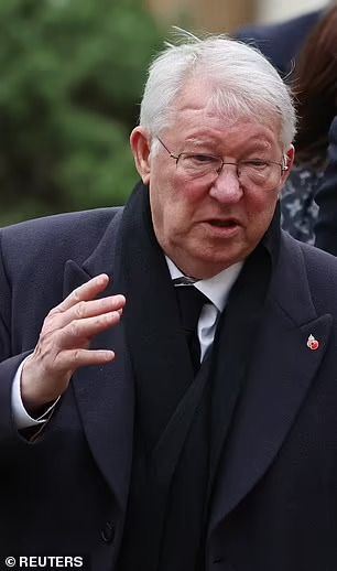 Man United legend manager Sir Alex Ferguson || Reuter