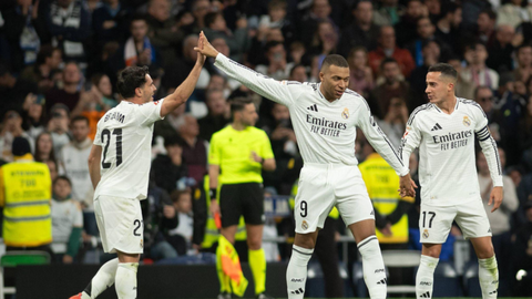 Real Madrid send Barcelona 3rd with dominant win over Iheanacho Sevilla