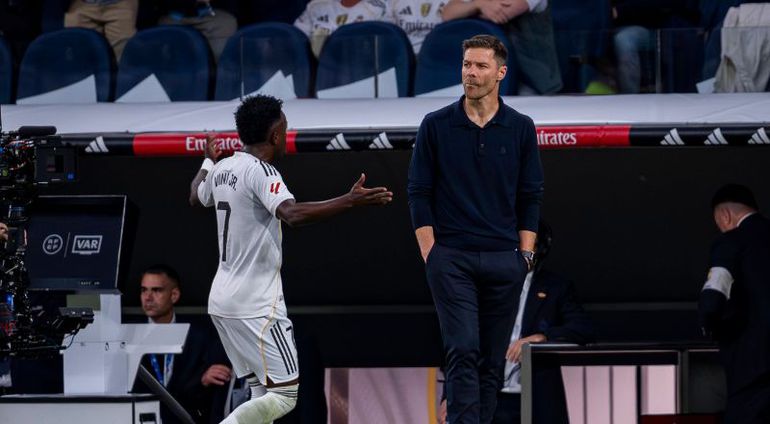 Vinicius in protest against Xabi Alonso || Image credit: Imago
