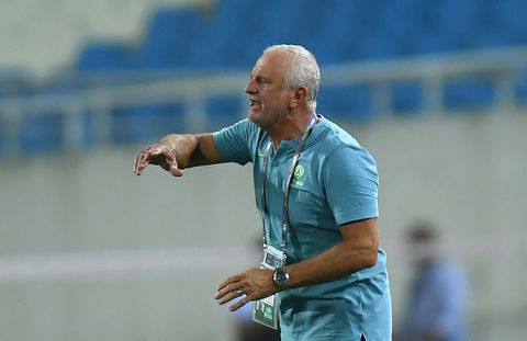 Australia coach Covid-positive ahead of World Cup qualifier