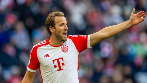Ex-Prem star urges Harry Kane to ditch Bayern for Spurs amid 'jealousy' claims