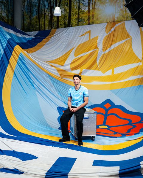 Man City sign Omar Marmoush