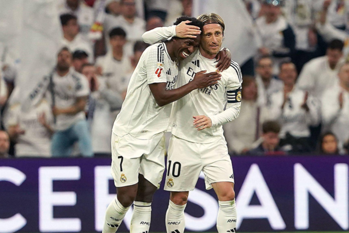 REAL MADRID v GIRONA FC. LA LIGA 2024 2025. ROUND 25. Real Madrid s Vinicius Junior (l) and Luka Modric celebrate goal during La Liga match. February 23, 2025. (ALTERPHOTOS Acero)
