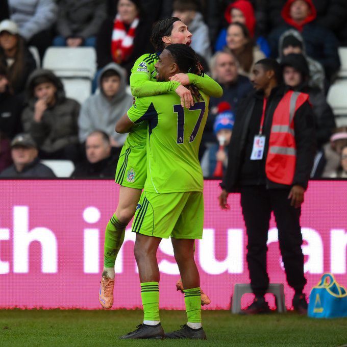 Nigeria's Alex Iwobi put on a show against Sunderland with a goal and assist.
