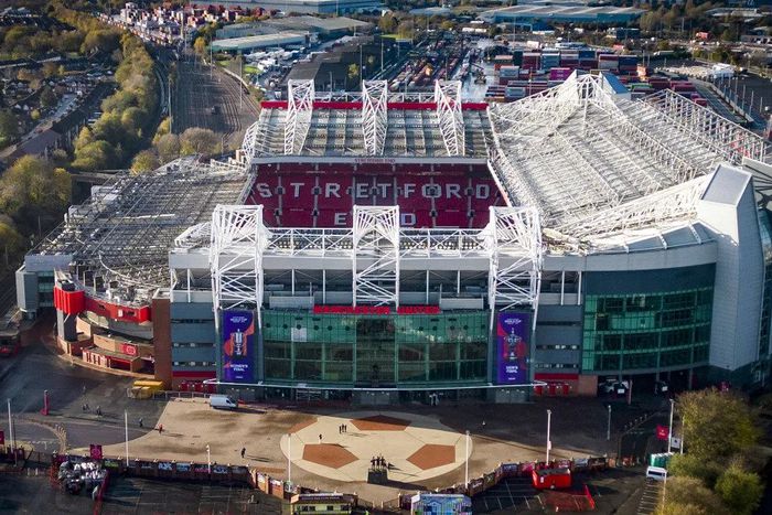 Improved bids submitted for Manchester United as takeover battle intensifies