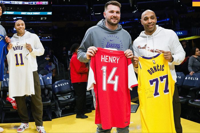 Thierry Henry and Luka Doncic swap jerseys as the Los Angeles Lakers lost to the Chicago Bulls.