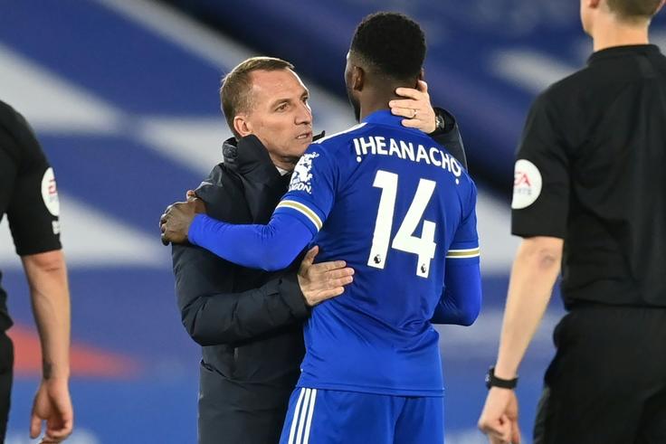 Rodgers pleads for Leicester to stay focused on Champions League race