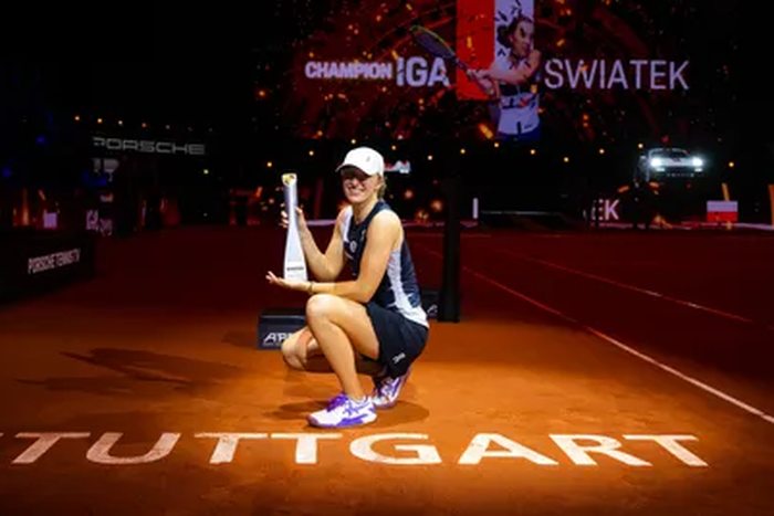 Swiatek wins back-to-back Stuttgart title against Sabalenka