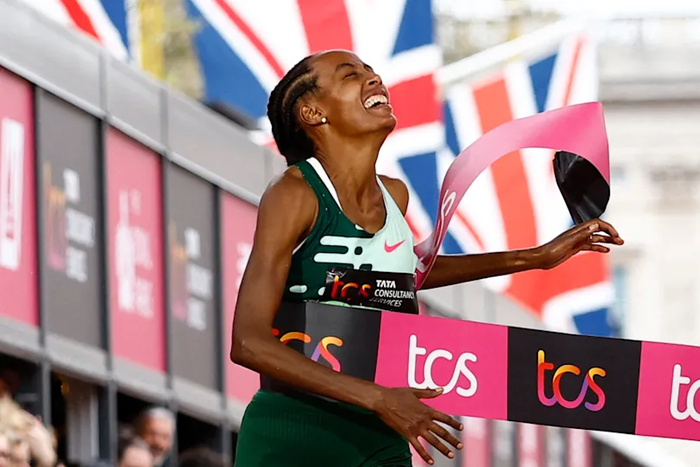 Sifan Hassan makes one of the greatest marathon comebacks in London