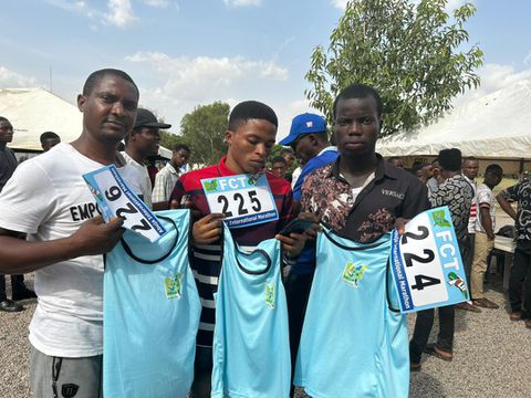 Runners throng Abuja International Marathon Expo to collect kits