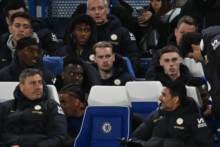 Mauricio Pochettino, Nicolas Jackson, Cole Palmer reacts after substtitution time during the Premier League match between Chelsea FC and Everton FC || Image credit: Imago