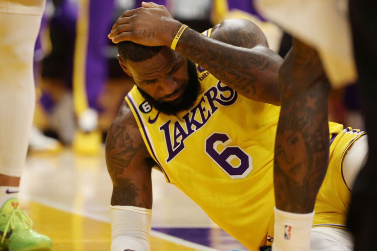 Los Angeles Lakers star LeBron James considers retirement