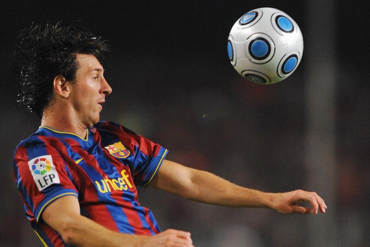 Report: Messi set for Barcelona return