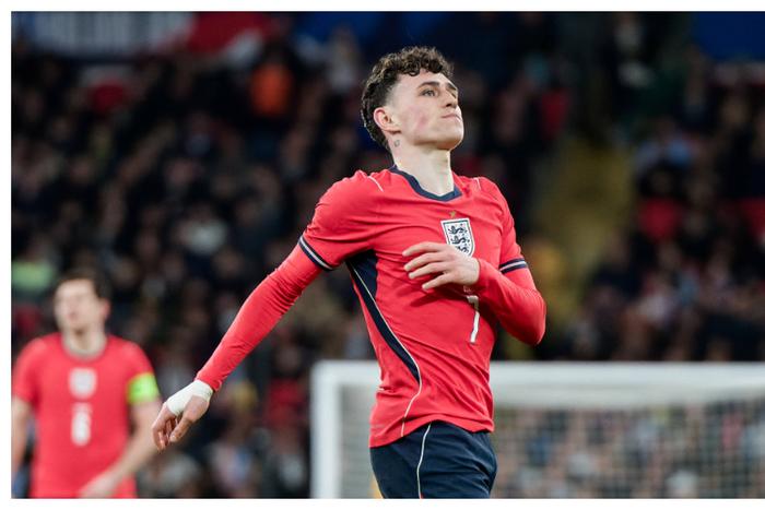 Tuchel reveals key decision to leave Foden