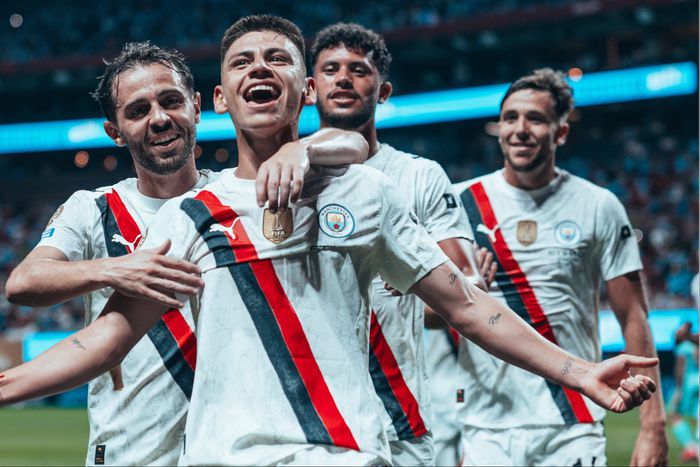 Ilkay Gundogan shines as Manchester City continues its dominance of the FIFA Club World Cup with a 6-0 win against Al-Ain.