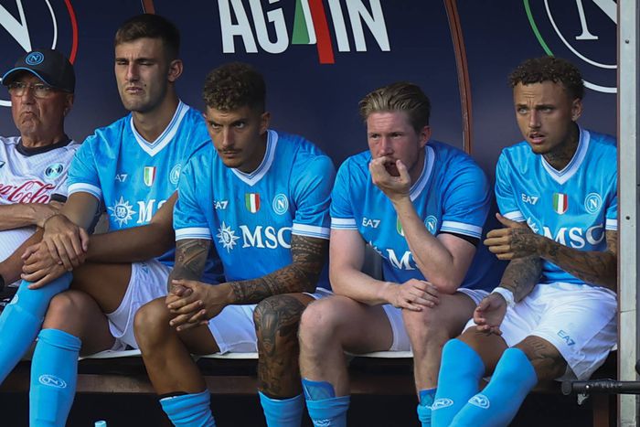 Noa Lang sits on the bench alongside fellow Napoli stars | Imago