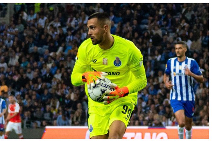 Pep Guardiola eyes Portuguese goalkeeper