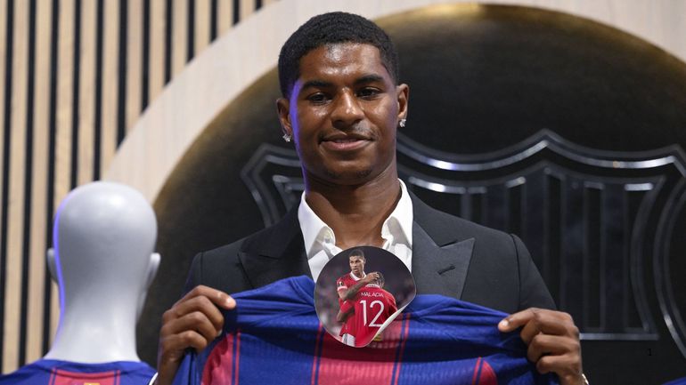 Marcus Rashford has been unveiled as new Barcelona players.