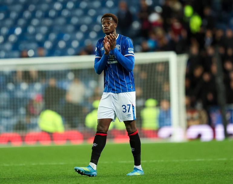 Nigerian international defender Emmanuel Fernandez || imago