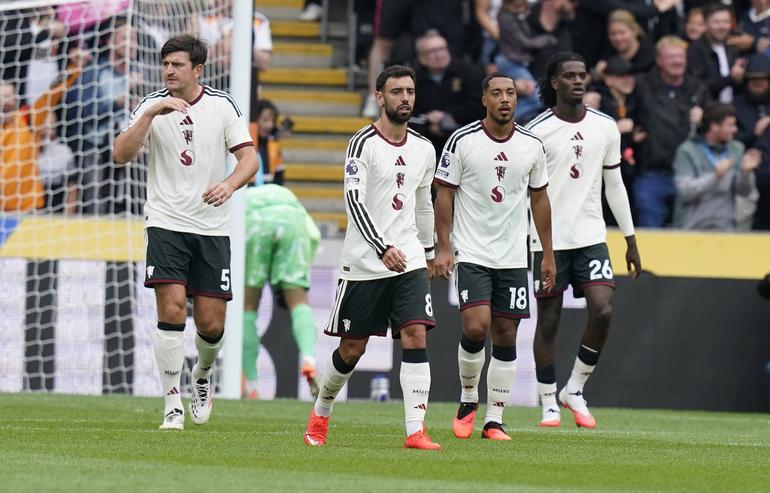 Man United players looking frustrated || Imago